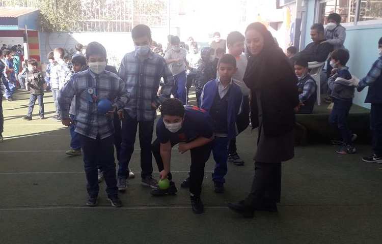 زنگ های تفریح شاد دوشنبه های زبانی 7