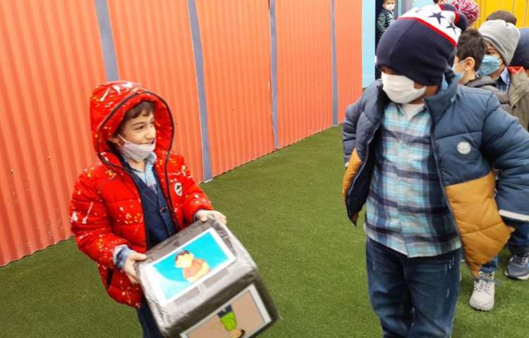 زنگ های تفریح شاد زبانی دانش آموزان پیش دبستان 4