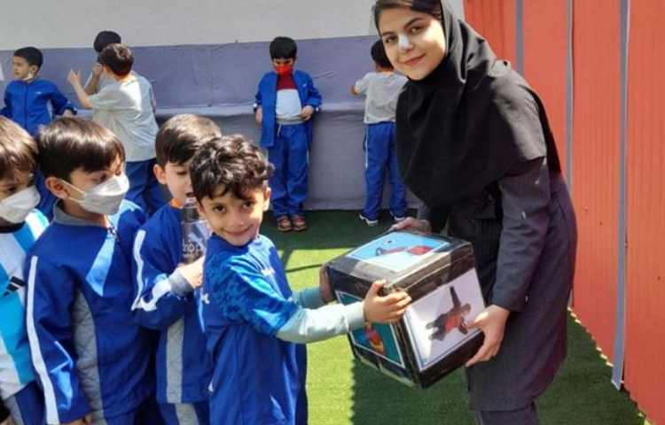 زنگ های تفریح شاد زبانی دبستان علوی 5