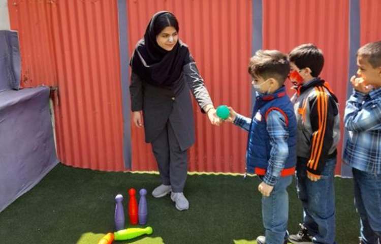 زنگ های تفریح شاد زبانی دبستان علوی 6