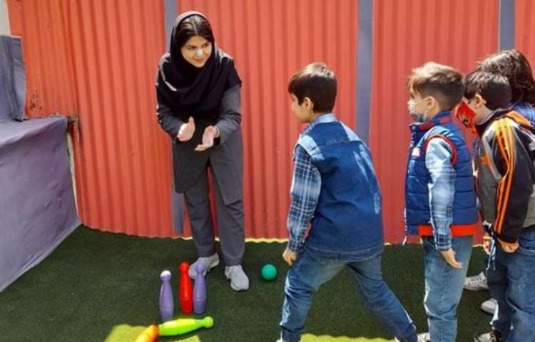 زنگ های تفریح شاد زبانی دبستان علوی 7