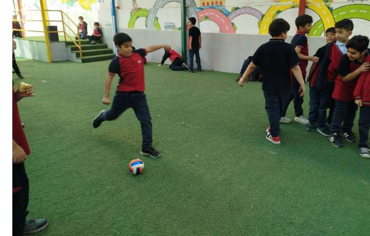 زنگ های تفریح شاد