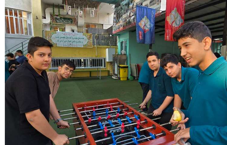 زنگ های ورزشی و فوتسال پایه نهم 2