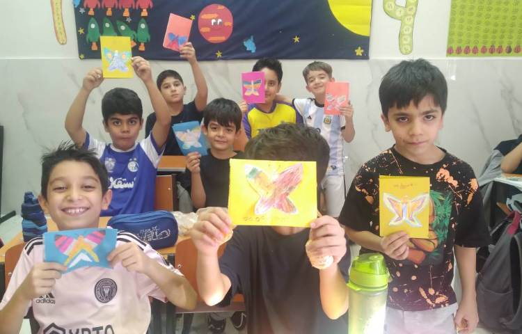 زنگ هدیه‌های آسمانی: کاردستی قدردانی از نعمت‌های خدا