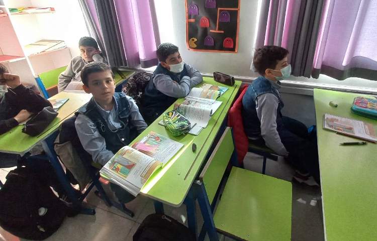 زنگ هدیه های آسمان و نحوه خواندن نماز آیات 3