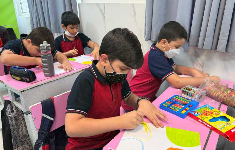 زنگ هنر آموزش شخصیت کارتونی جوجه با پاستل 2