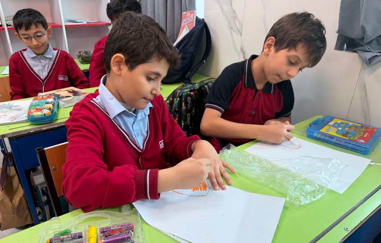 زنگ هنر آموزش شخصیت کارتونی جوجه با پاستل 5