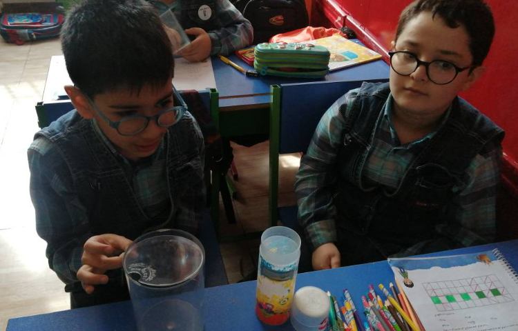 :زنگ هوش و ریاضی آشنایی با اشکال حجم دار 1