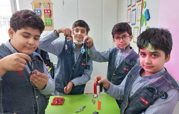 زنگ هیجان انگیز علوم 3