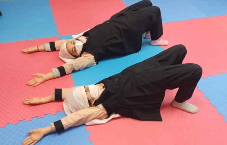 زنگ ورزش،موضوع: آموزش حرکت پل در یوگا