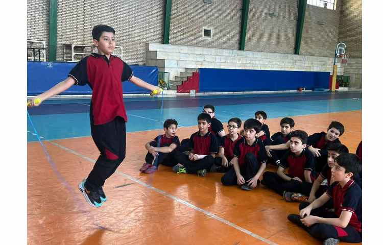 زنگ ورزش آموزش طناب زدن