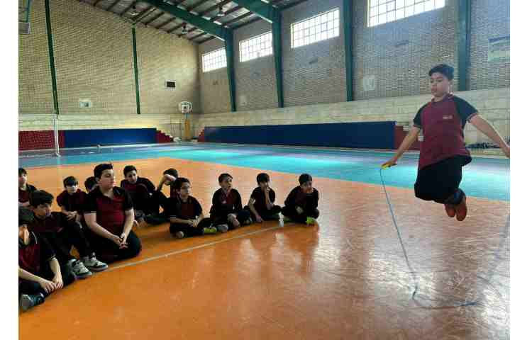 زنگ ورزش آموزش طناب زدن