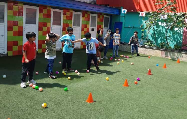 :زنگ ورزش، بازی توپ وار، کلاس مریخ