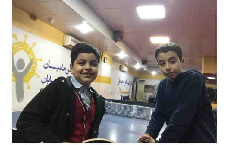 زنگ ورزش با آقای الیاسی آموزش تنیس 2