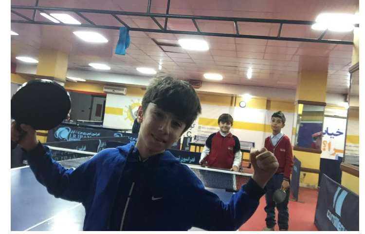 زنگ ورزش با آقای الیاسی آموزش تنیس 4