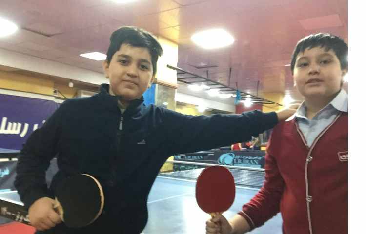 زنگ ورزش با آقای الیاسی آموزش تنیس 4