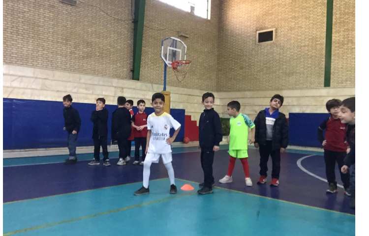 زنگ ورزش با آقای الیاسی 3