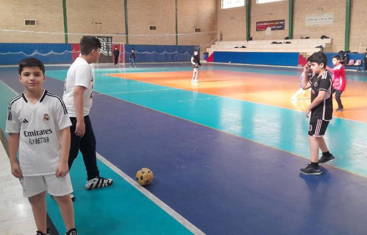 زنگ ورزش با آقای الیاسی 5