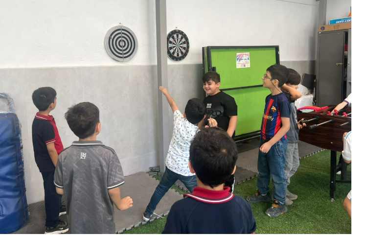 زنگ ورزش در پایگاه تابستانی 1