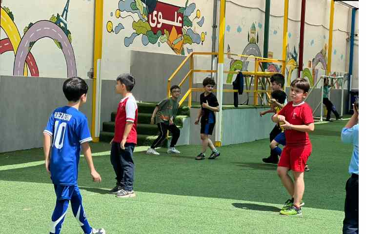 زنگ ورزش در پایگاه تابستانی 1