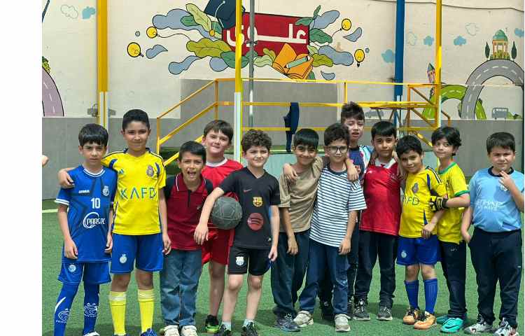 زنگ ورزش در پایگاه تابستانی 15