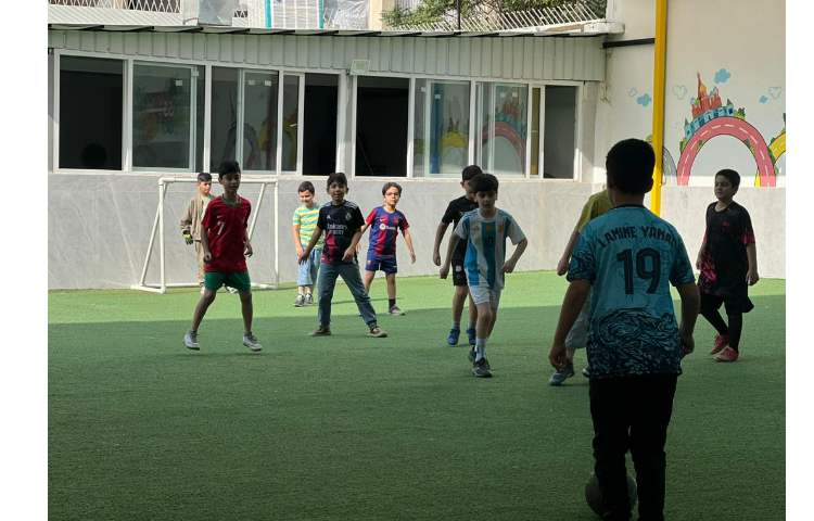 زنگ ورزش در پایگاه تابستانی 17