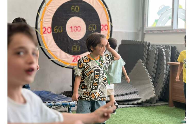 زنگ ورزش در پایگاه تابستانی 5