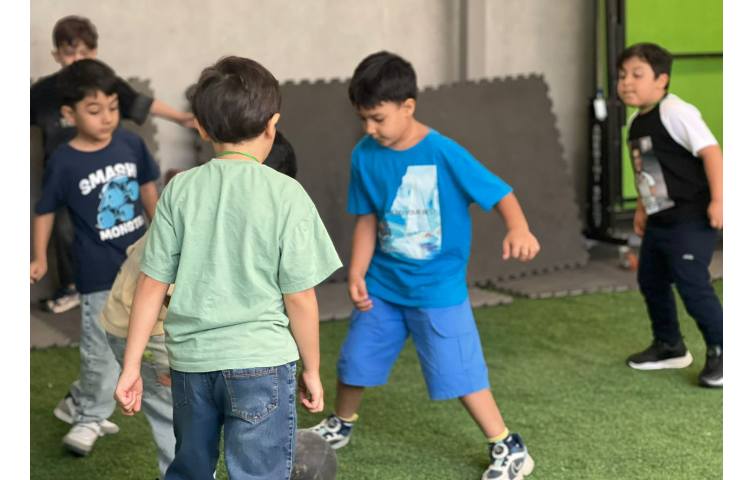 زنگ ورزش در پایگاه تابستانی