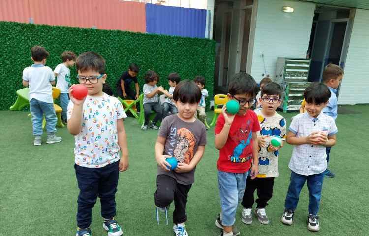 زنگ ورزش و بازی 3