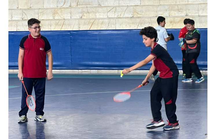 زنگ ورزش و سلامتی در سالن ورزشی 1