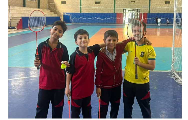 زنگ ورزش و سلامتی در سالن ورزشی 1