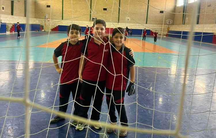 زنگ ورزش و سلامتی در سالن ورزشی 2