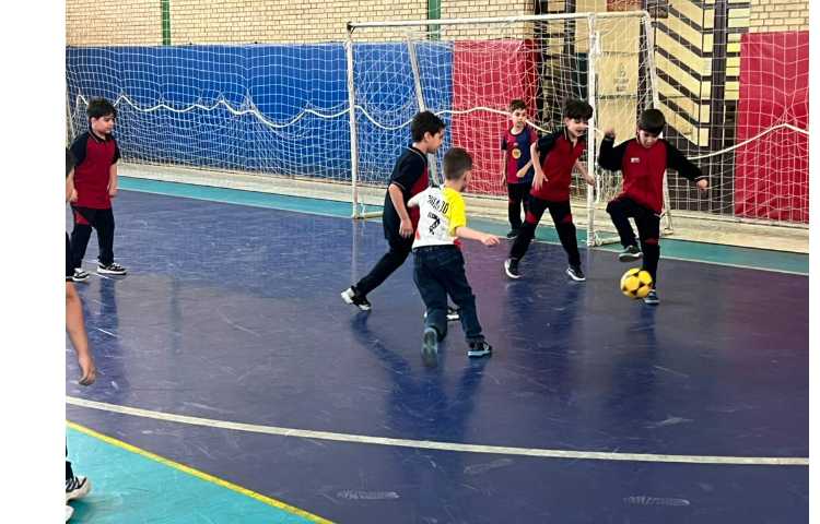 زنگ ورزش و سلامتی در سالن ورزشی 2