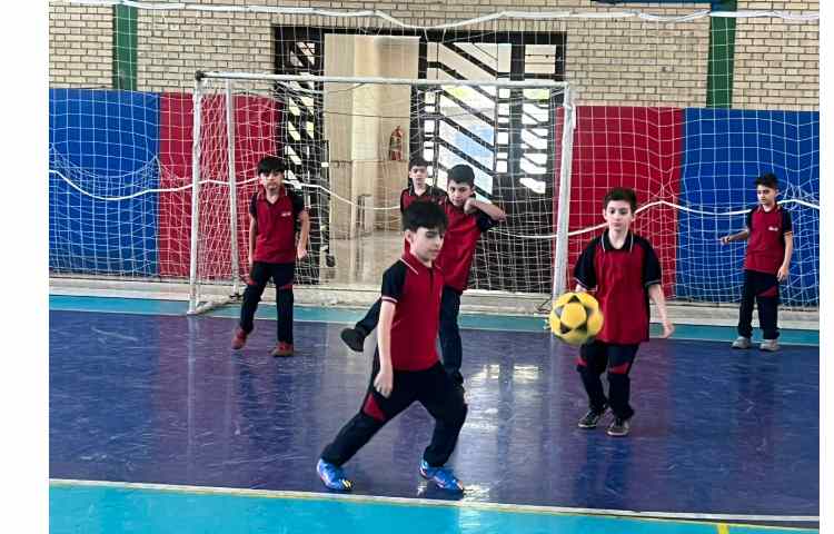 زنگ ورزش و سلامتی در سالن ورزشی 3