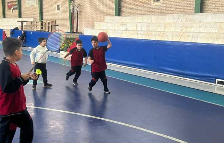 زنگ ورزش و سلامتی در سالن ورزشی 4