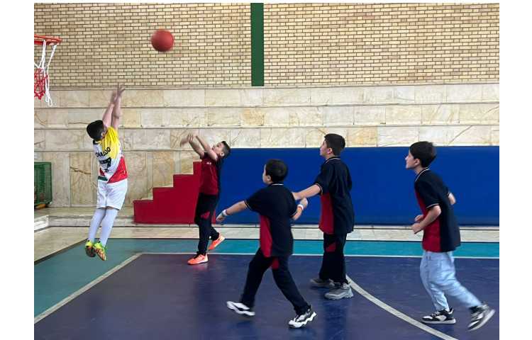 زنگ ورزش و سلامتی در سالن ورزشی 4