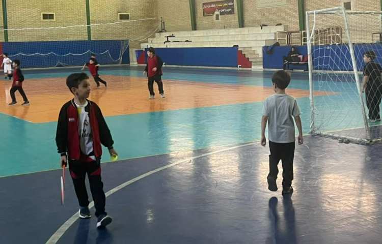 زنگ ورزش و سلامتی در سالن ورزشی 5