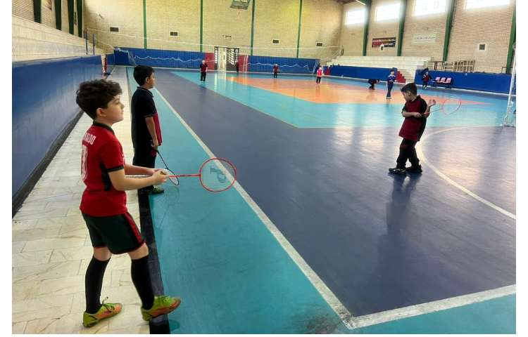 زنگ ورزش و سلامتی در سالن ورزشی 8