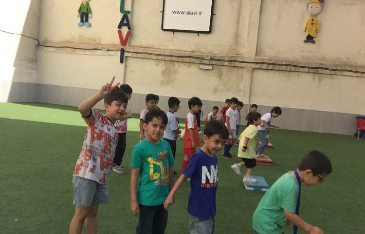 زنگ ورزش کلاس اول یک 2