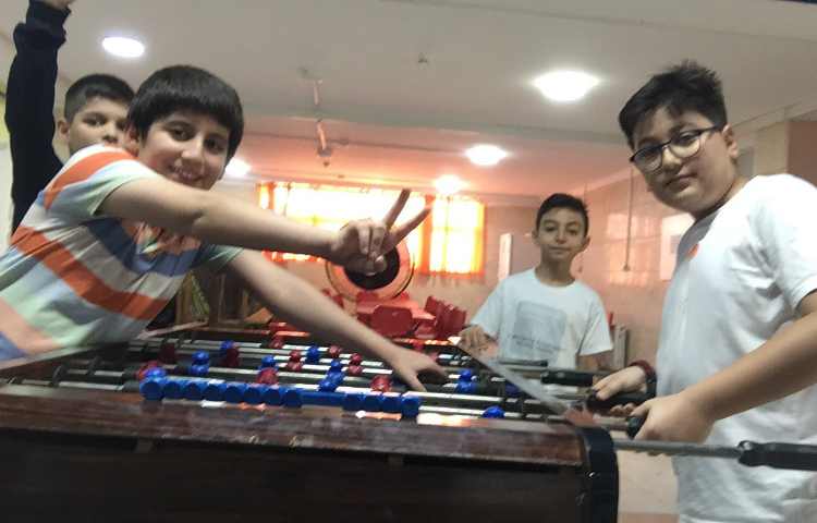 زنگ ورزش کلاس پنجم2 و 1 1