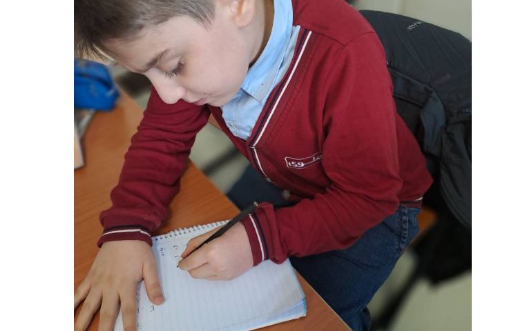 زیبانویسی - آموزش حرف ق