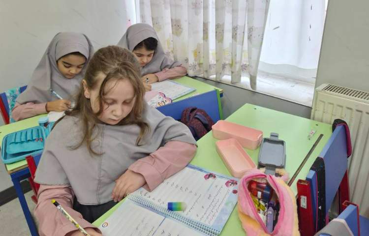 زیبانویسی 4