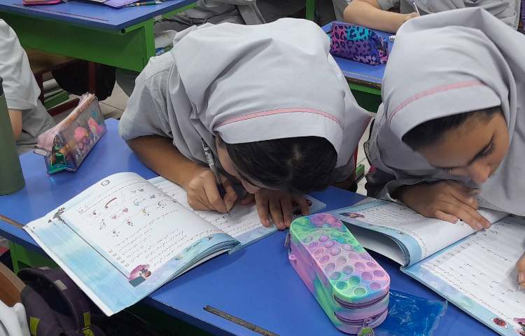 زیبا نویسان