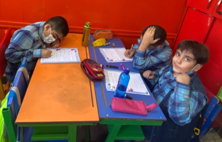 :زیبا نویسی حروف د ر خ ت، کلاس مریخ 5