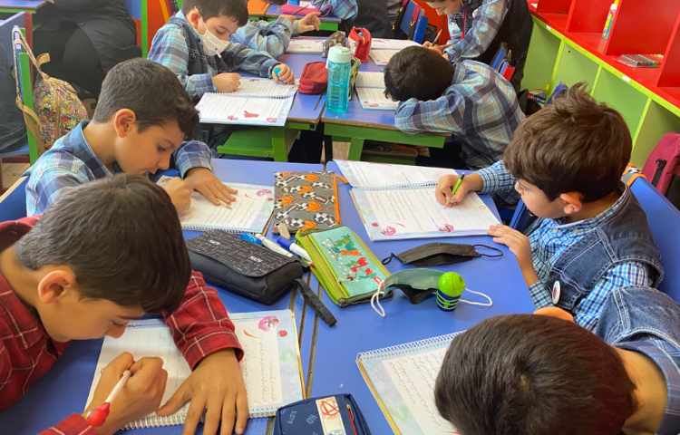 :زیبا نویسی حروف د ر خ ت، کلاس مریخ