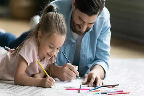 نقش والدین در تشویق به سؤال پرسیدن