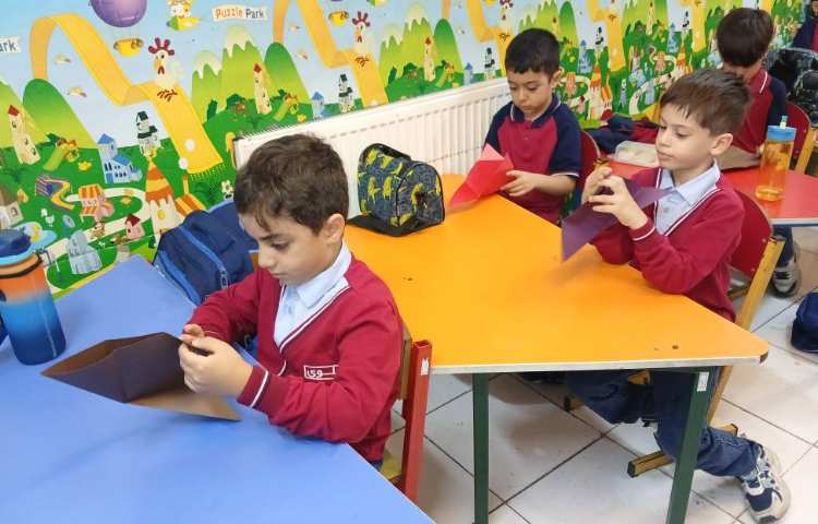 ساخت اریگامی گربه و تقویت دست‌ورزی 1