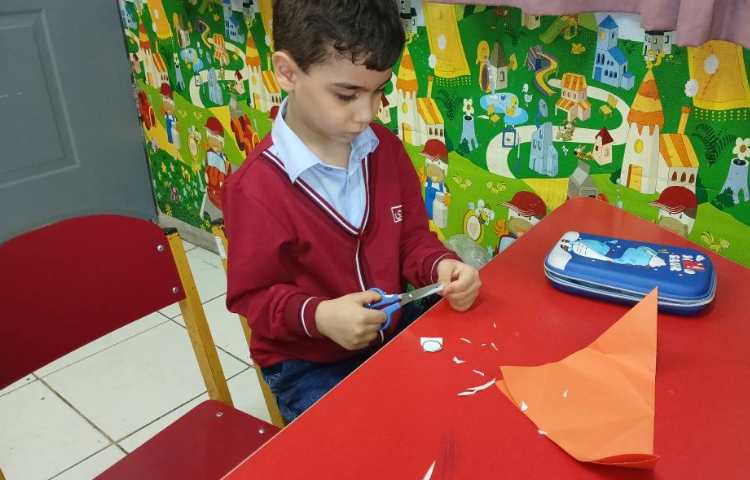 ساخت اریگامی گربه و تقویت دست‌ورزی 3
