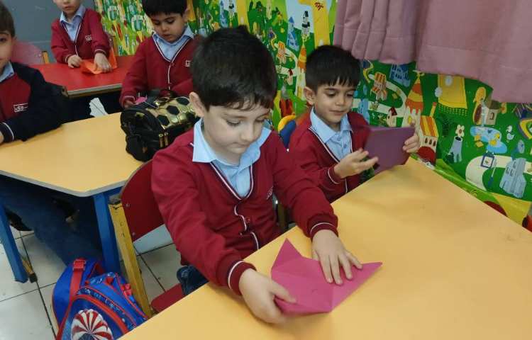 ساخت اریگامی گربه و تقویت دست‌ورزی 5