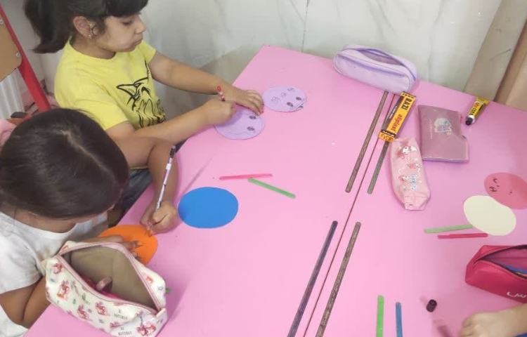 ساخت استیکر 2